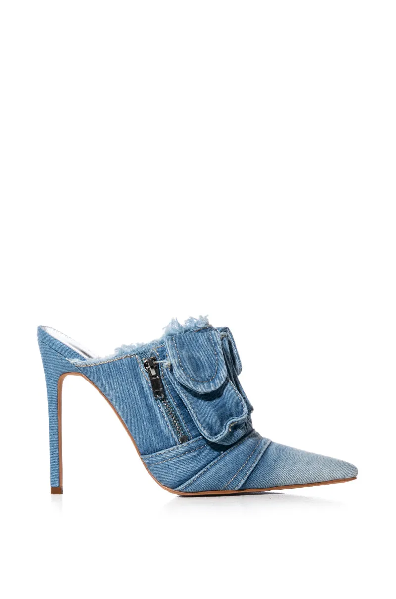 AZALEA WANG FREEDOM CLOSED TOE MULE IN DENIM