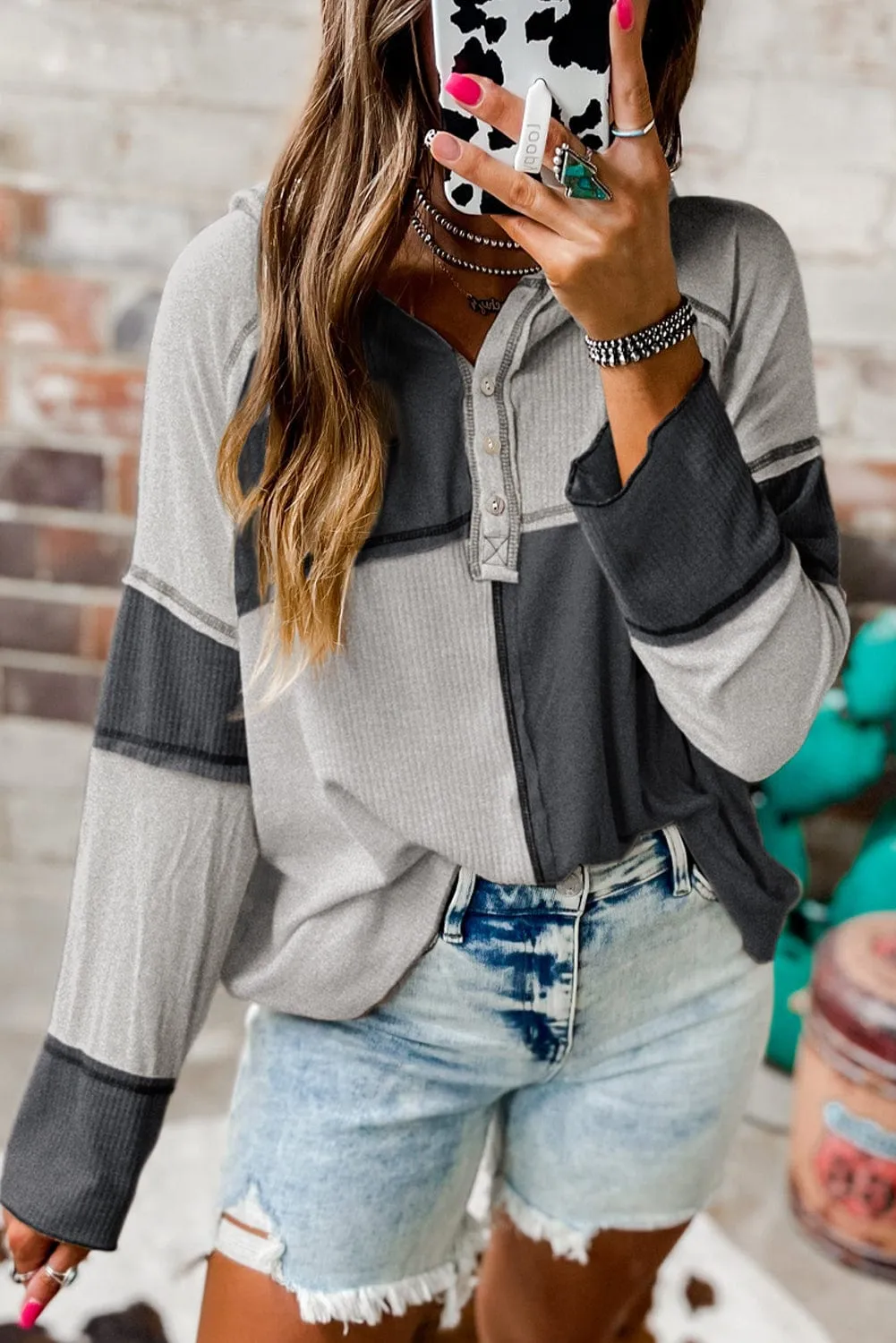 Casual Long Sleeve Top with Color Blocking