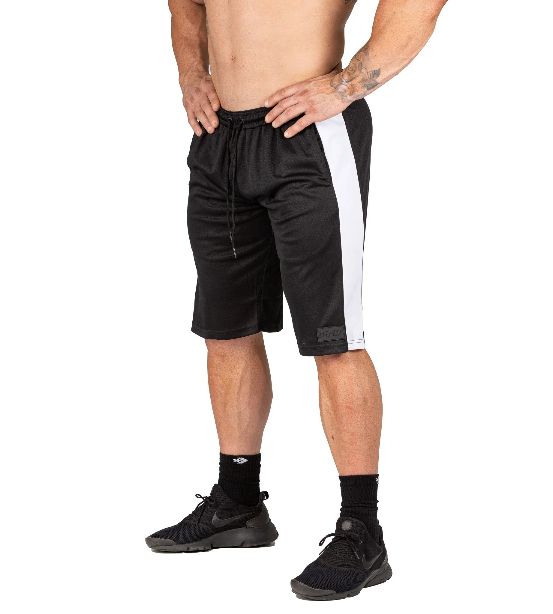 Iron Mesh Gym Shorts - Black