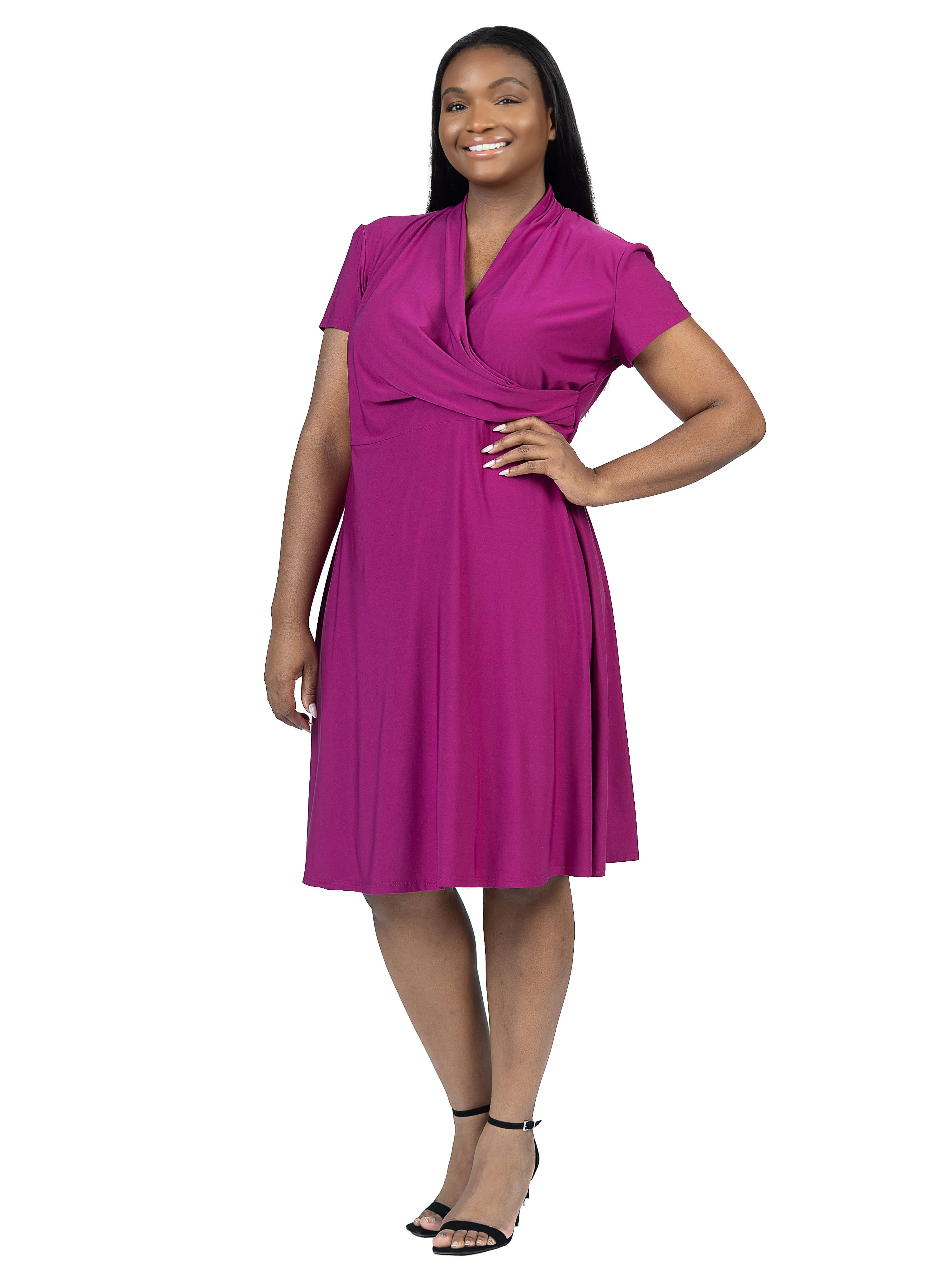 Plus Size Short Sleeve Knee Length V Neck Rouched Wrap Dress