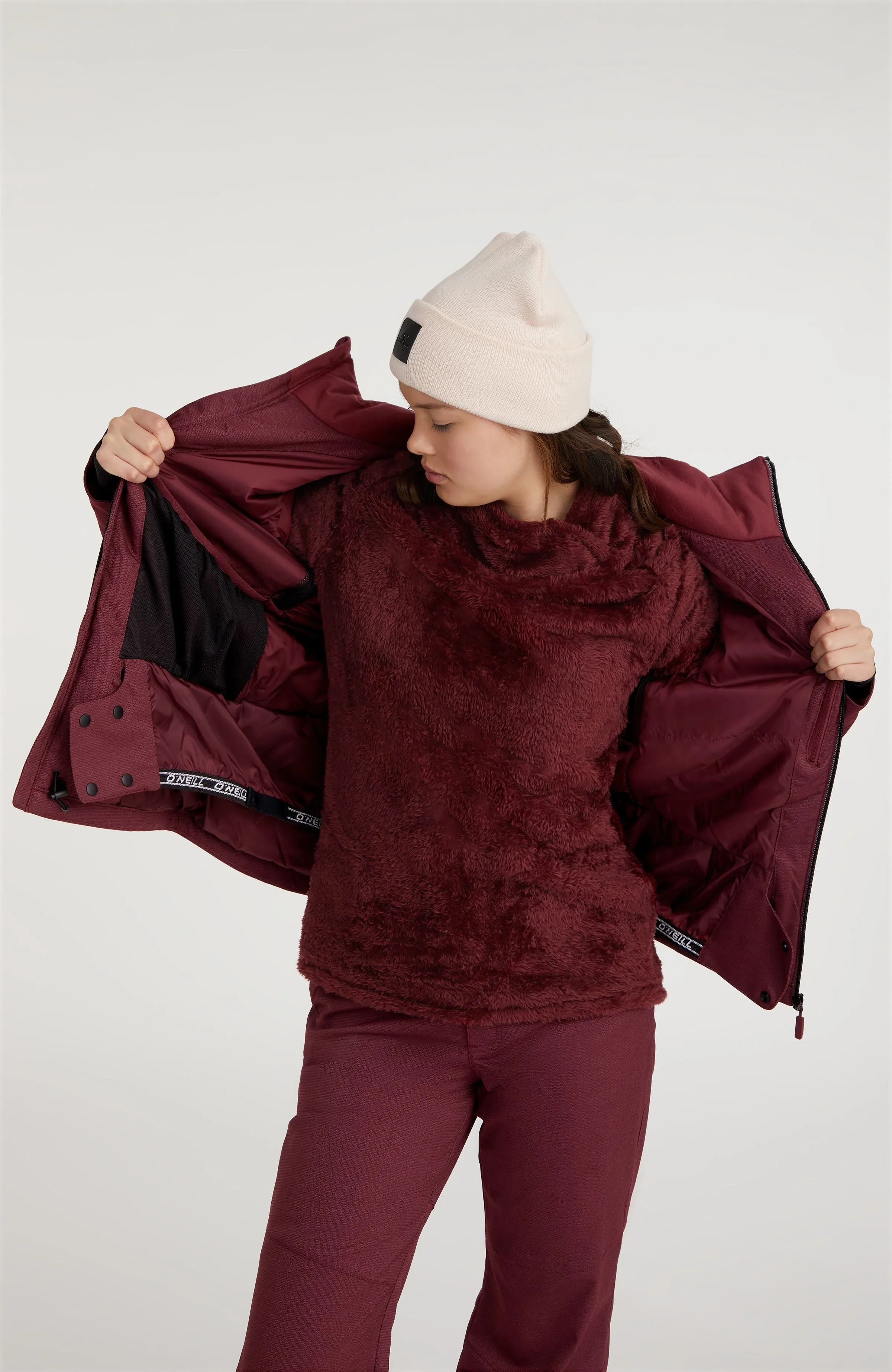 Stuvite Snow Jacket | Windsor Wine